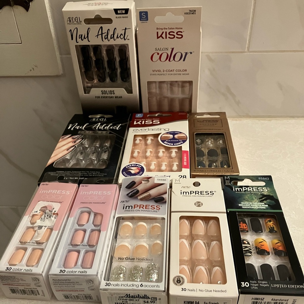 Lot of Kiss and imPRESS press on glue nails - Picture 12 of 12